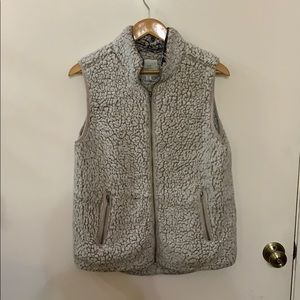 Fluffy Faux Sherpa Vest- Size M.